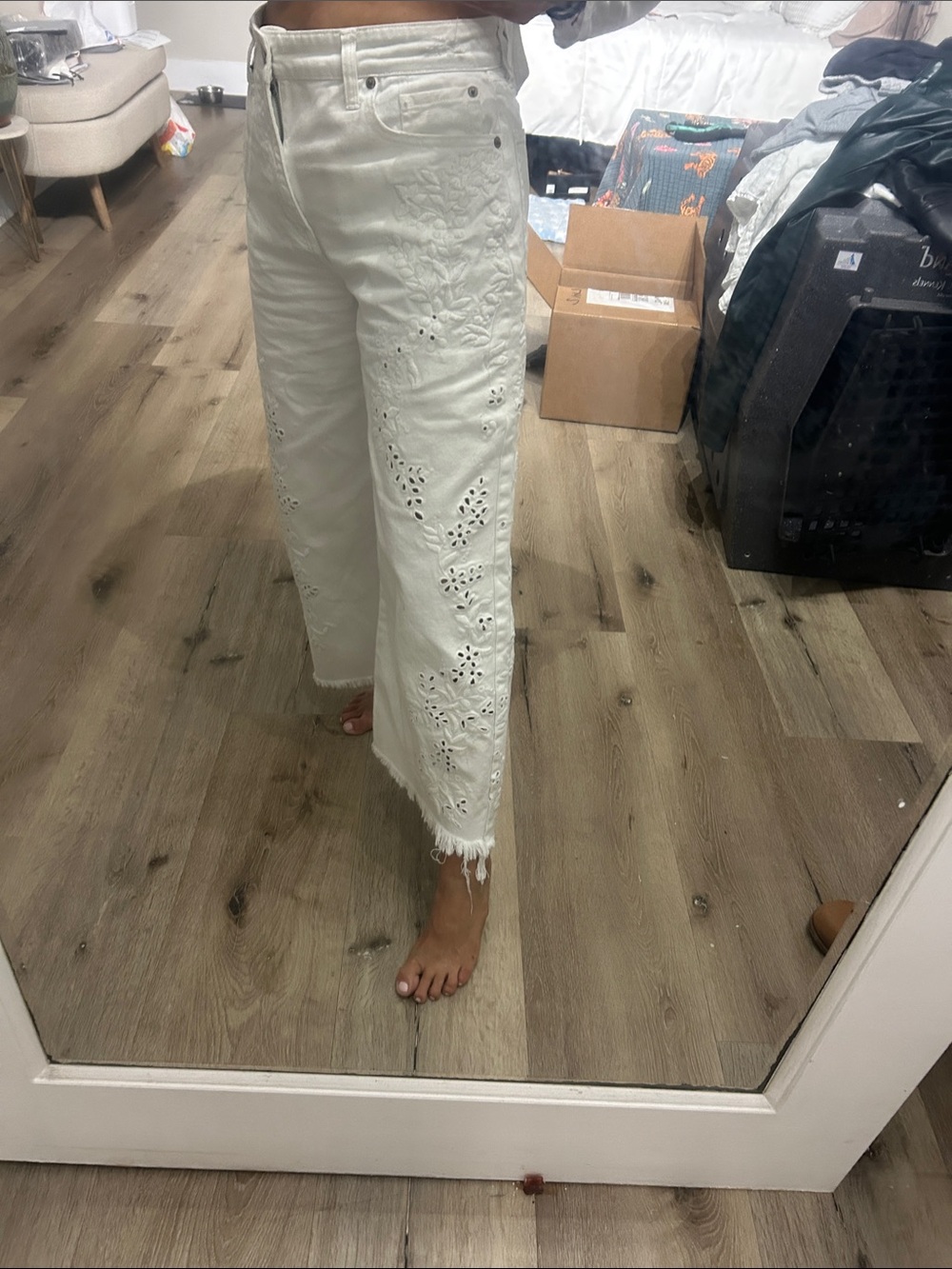 Ralph Lauren White Eyelet Cropped Ankle Jeans